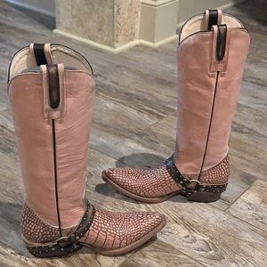 Freebird Dusty Rose Women's Boots